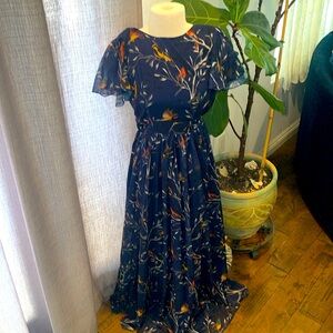 Beautiful bird pattern lined dress.